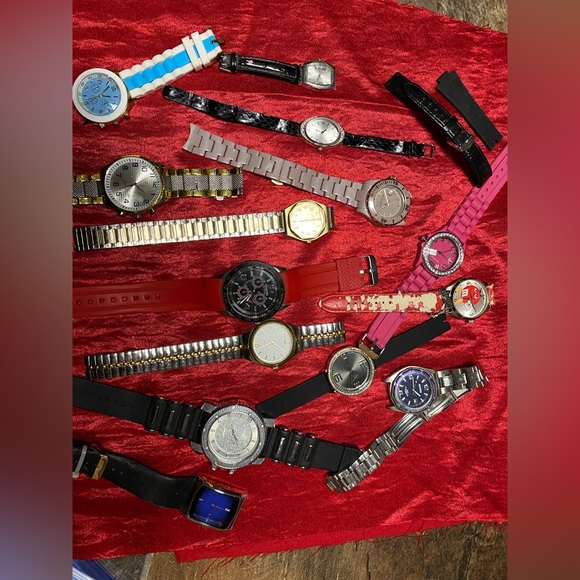 Lot Of 14 Project Watches Missing Parts Some Missing Parts - Picture 1 of 8
